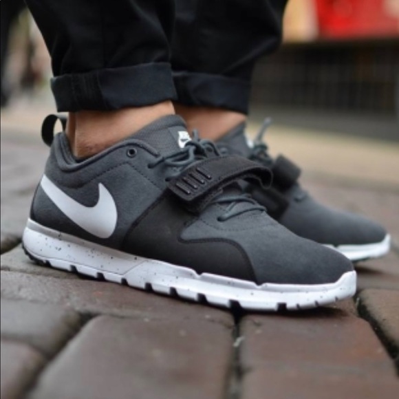 Nike Shoes - Nike SB Trainerendor MAKE A OFFER!